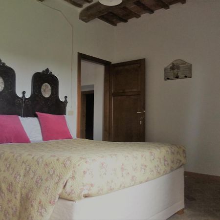 Bed and Breakfast Un Giardino Nel Tufo Pitigliano Exterior foto
